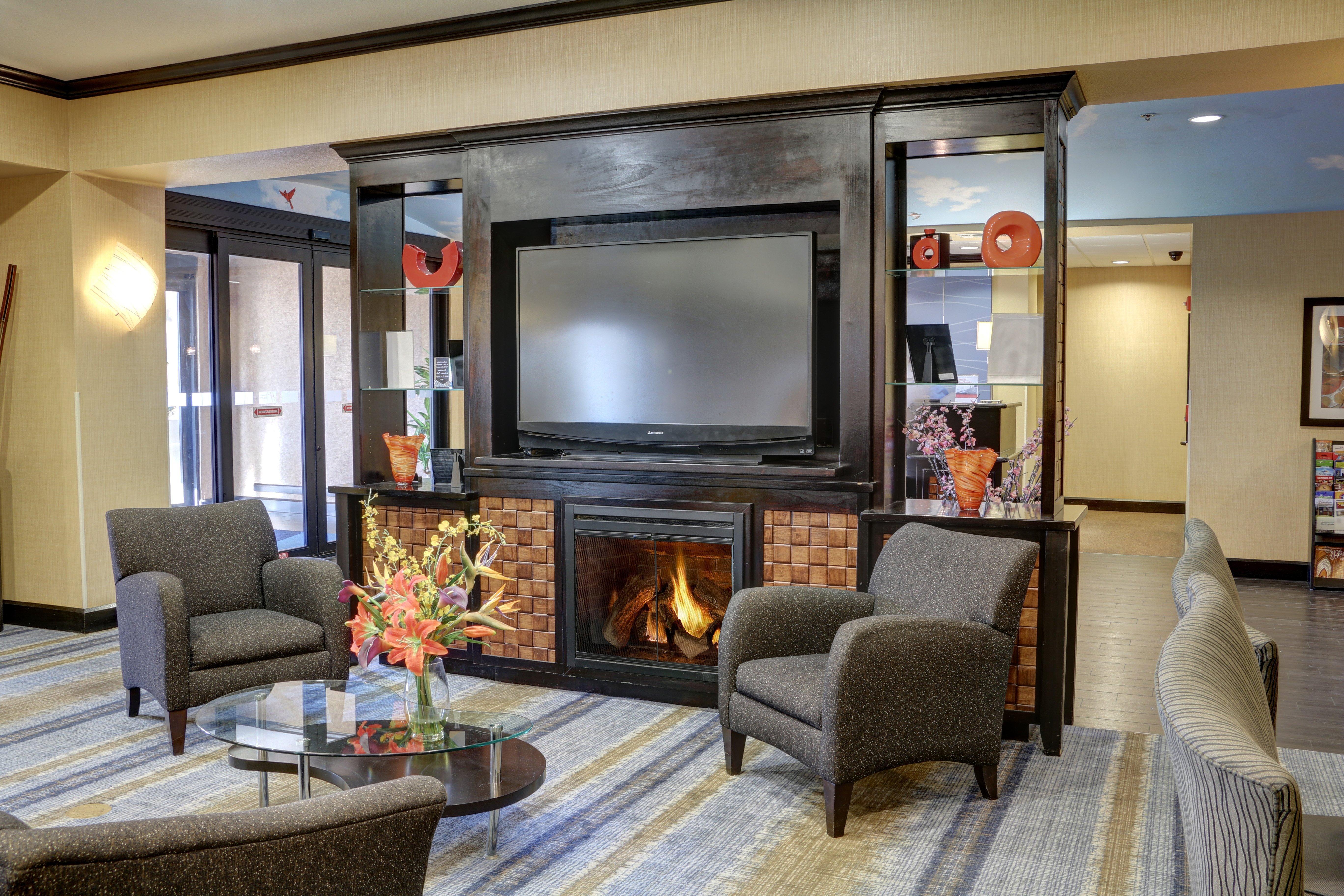 Holiday Inn Express Hotel & Suites Texarkana East By Ihg Exterior photo