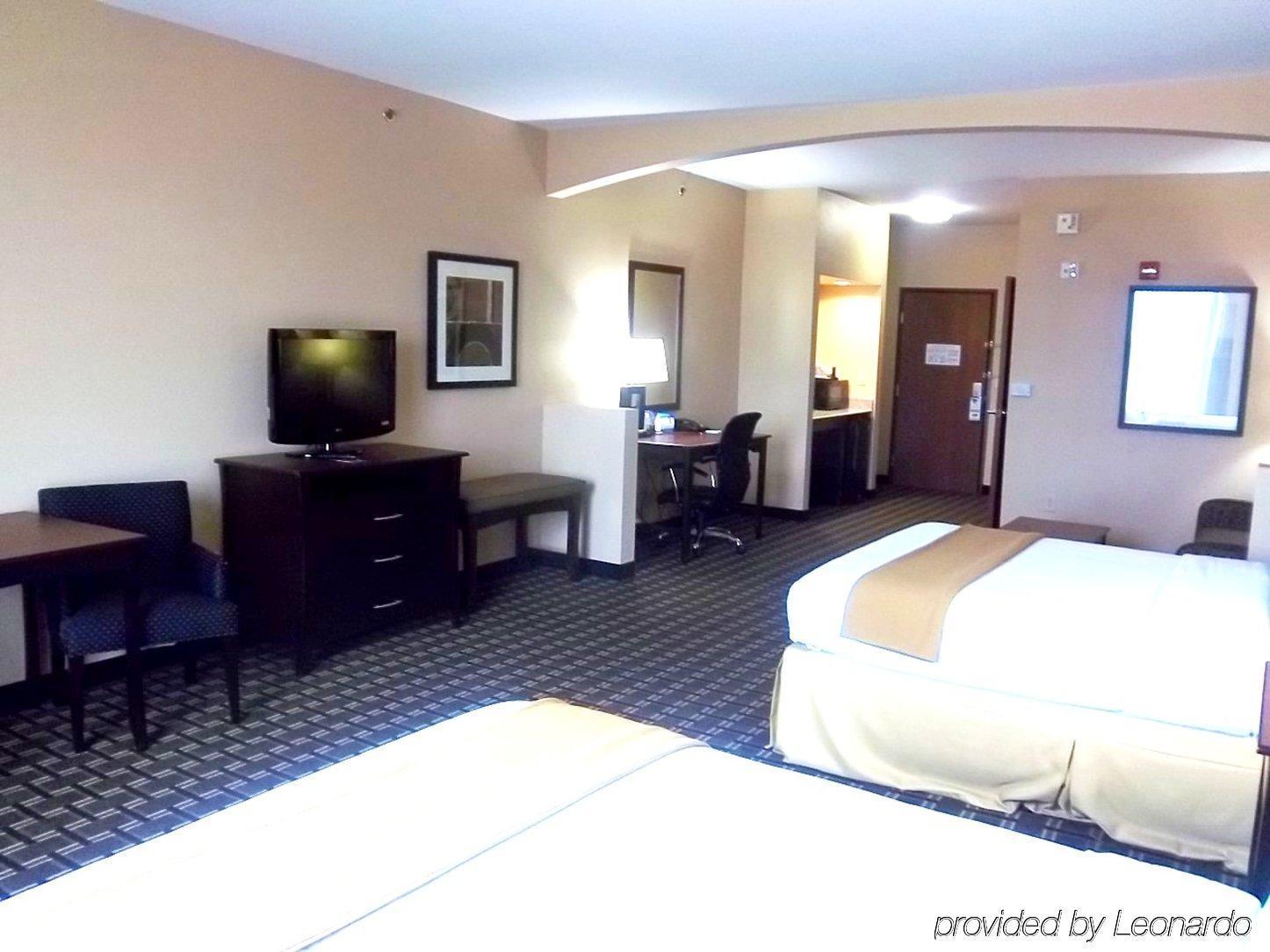 Holiday Inn Express Hotel & Suites Texarkana East By Ihg Room photo