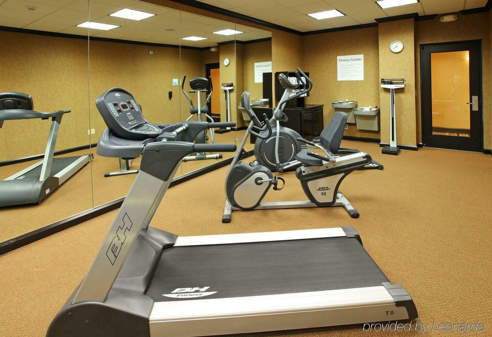 Holiday Inn Express Hotel & Suites Texarkana East By Ihg Facilities photo